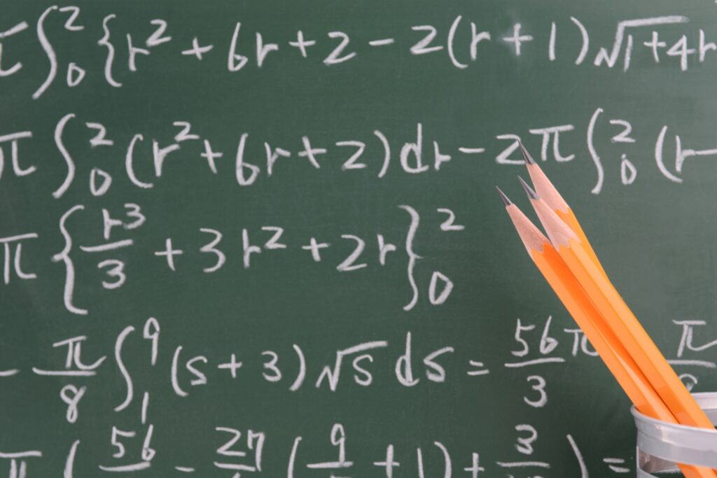 苦手克服！数学の偏差値を10上げる受験勉強法